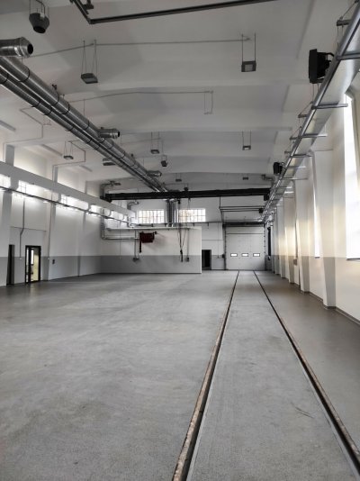  / 14 Remont budynku warsztatowego nr 55 w kompleksie wojskowym w Darłowie