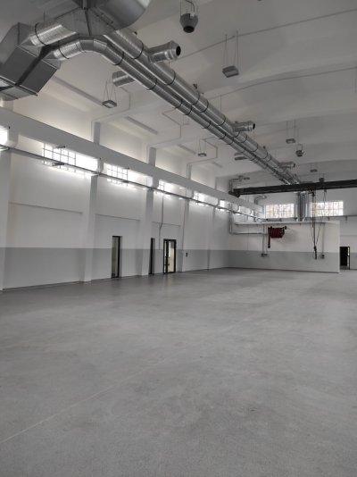  / 15 Remont budynku warsztatowego nr 55 w kompleksie wojskowym w Darłowie