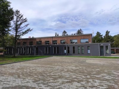  / 9 Remont budynku warsztatowego nr 55 w kompleksie wojskowym w Darłowie