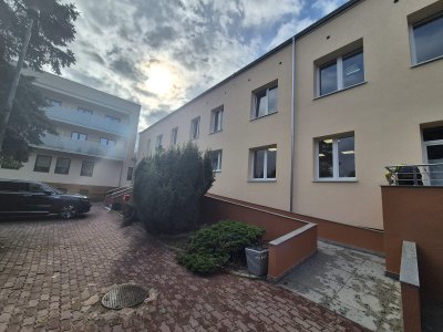  / 11_15. Ośrodek zdrowia - termomodernizacja - Ustronie Morskie - 07 października 2025