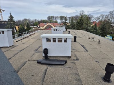  / 8.-osrodek-zdrowia-termomodernizacja-ustronie-morskie-18-kwietnia-2025